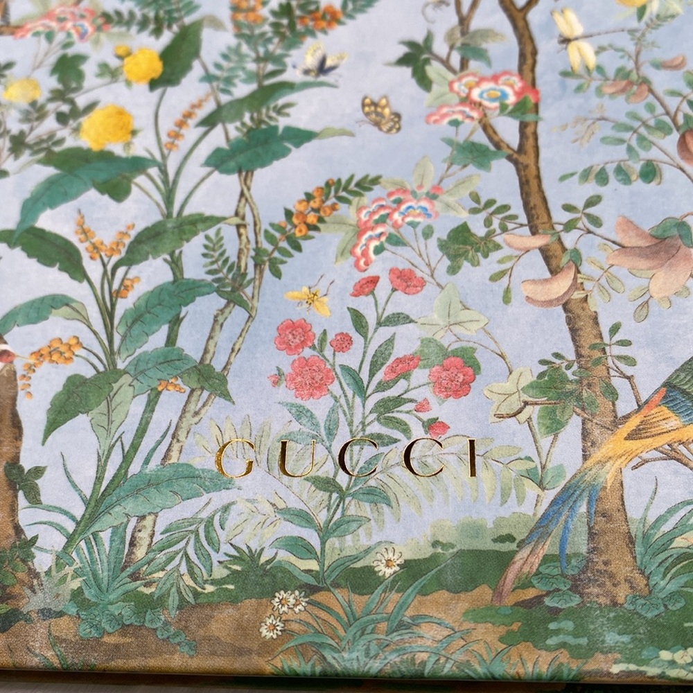 GUCCI NOTEBOOK Birds Dragonflies Floral LINED PAGES 7.5” x 5.25” x 1/2” NEW! - Picture 11 of 13